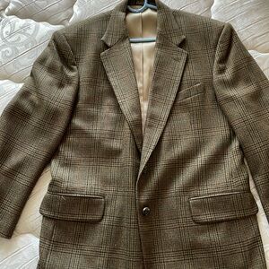 SPORTS JACKET  Tanish brown, small plaid multi-color 100% Lambswool